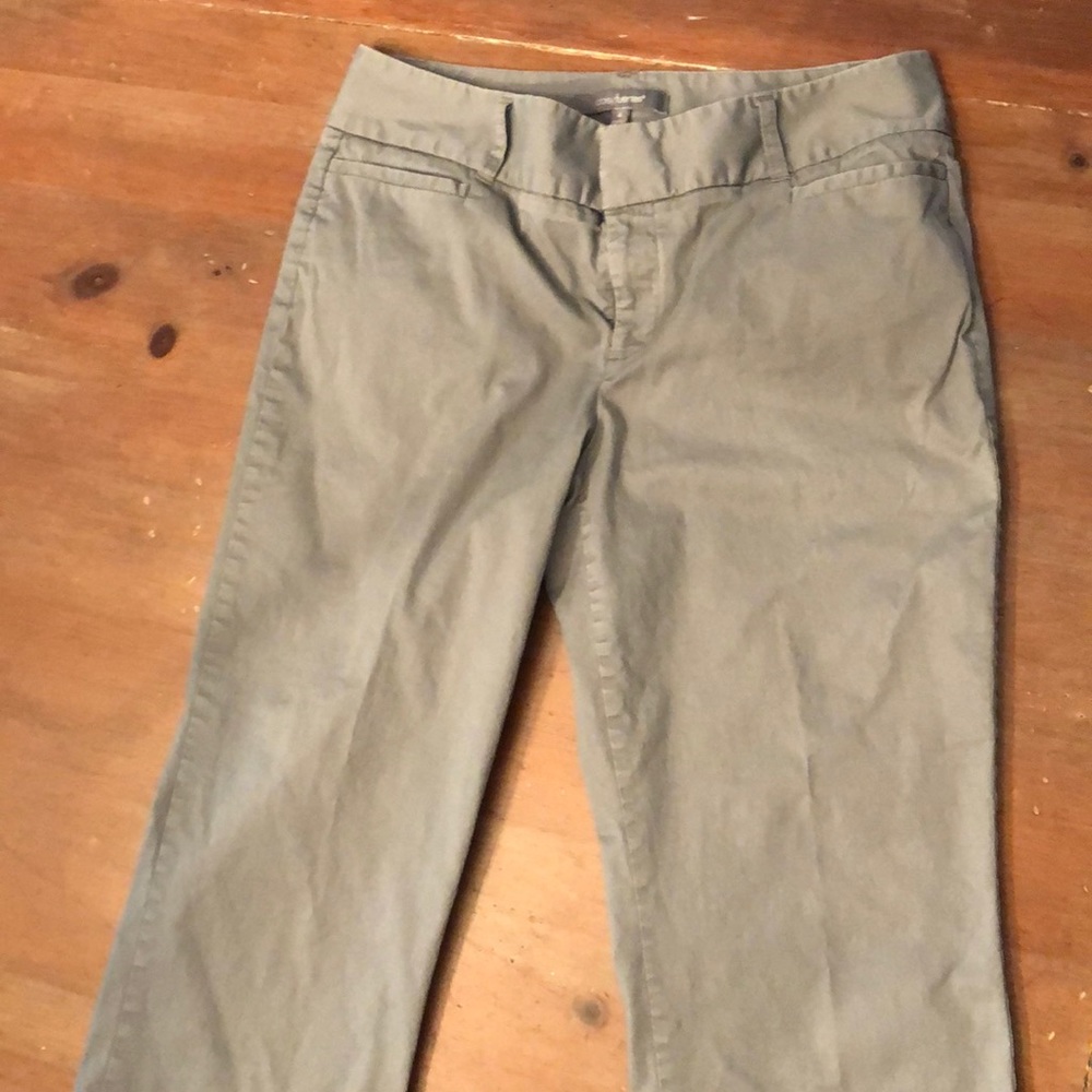 Gray Capri pants size 4